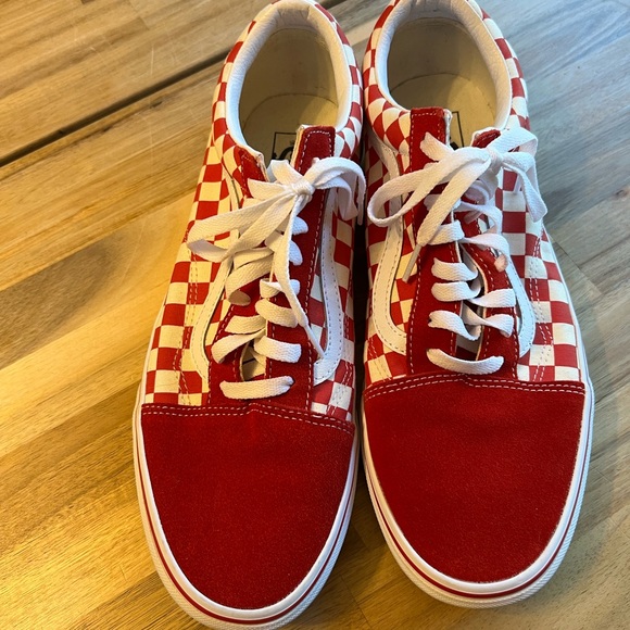 Vans Men’s Red and White Checkered Old School Sneakers Size 12 / EU 46 NEW - Picture 2 of 7